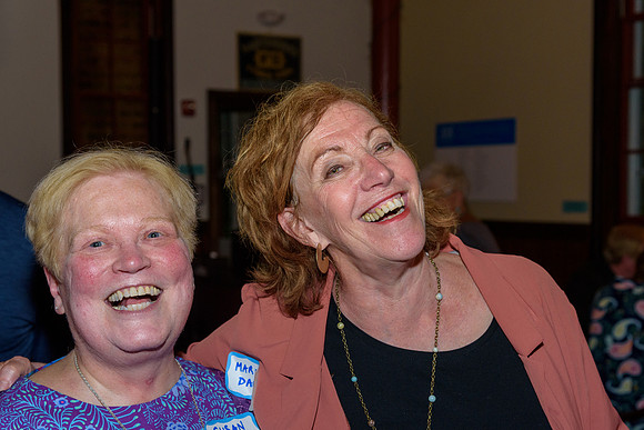 Susan Moore, Marilyn Dale